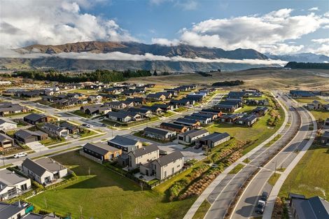Photo of property in 6 Learning Rock Lane, Wanaka, 9305