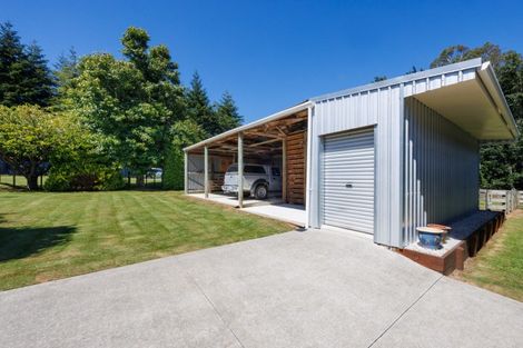 Photo of property in 10 Fleury Street, Kimbolton, 4774
