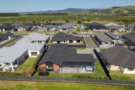 Photo of property in 71 Dunkeld Drive, Papamoa, 3118