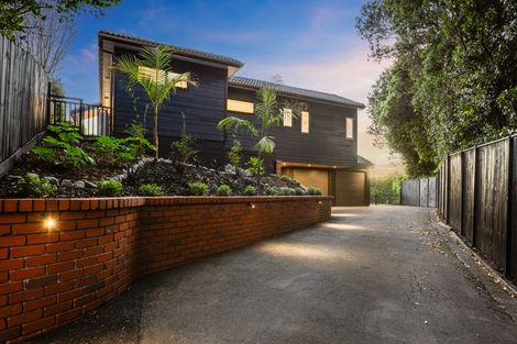 Photo of property in 77 Paremata Road, Paremata, Porirua, 5024