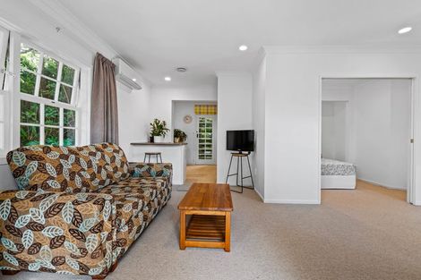 Photo of property in 3 Awaruku Road, Torbay, Auckland, 0630