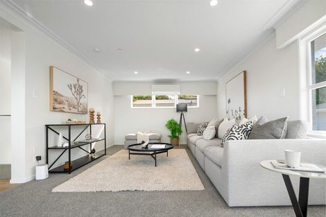 Photo of property in 112b Roberts Road, Te Atatu South, Auckland, 0610