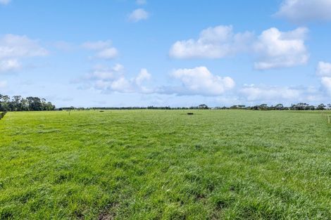 Photo of property in 50 Johnston Street, Brixton, Waitara, 4382
