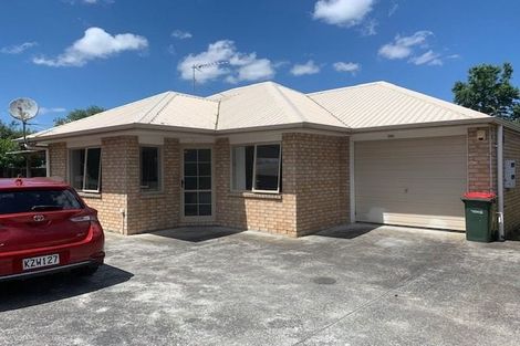 Photo of property in 10 Gibbs Road, Manurewa, Auckland, 2102