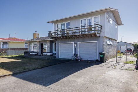 Photo of property in 78 Flaxmere Avenue, Flaxmere, Hastings, 4120