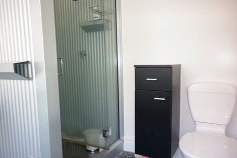 Photo of property in 100 Innes Road, St Albans, Christchurch, 8052