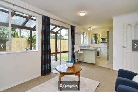 Photo of property in 10 Rachel Place, Avonhead, Christchurch, 8042