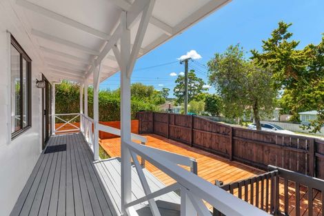 Photo of property in 26f Christmas Road, Manurewa, Auckland, 2102