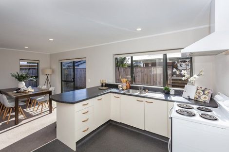 Photo of property in 64b Matatua Road, Raumati Beach, Paraparaumu, 5032