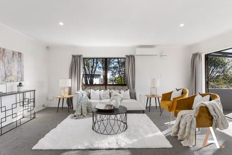 Photo of property in 12b Mataura Place, Clover Park, Auckland, 2019