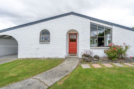 Photo of property in 110 Cunningham Crescent, Grasmere, Invercargill, 9810