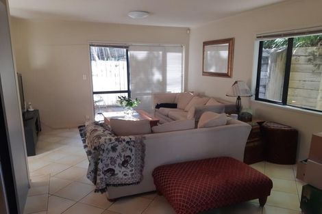 Photo of property in 12 Catrina Avenue, Birkenhead, Auckland, 0626