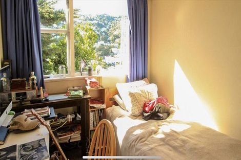 Photo of property in 6 Peranga Terrace, Hataitai, Wellington, 6021