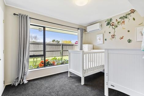 Photo of property in 2/83 Meadowland Drive, Somerville, Auckland, 2014