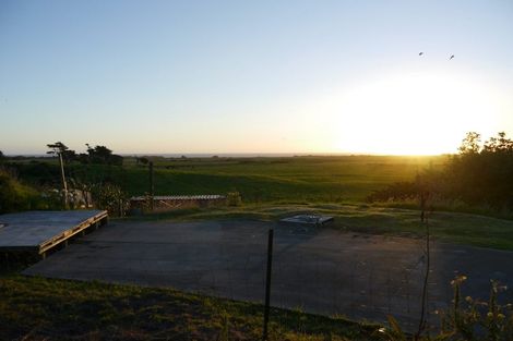 Photo of property in 23 Middlesex Street, Patea, 4520