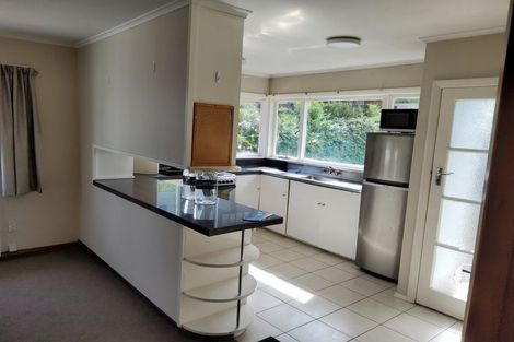 Photo of property in 73 Mills Road, Brooklyn, Wellington, 6021
