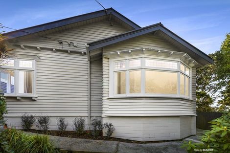 Photo of property in 72 Chaytor Street, Karori, Wellington, 6012