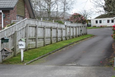 Photo of property in 37b Manu Crescent, Upper Vogeltown, New Plymouth, 4310