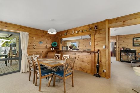 Photo of property in 8 Meadowstone Drive, Wanaka, 9305