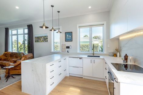 Photo of property in 31 Johnston Street, Featherston, 5710