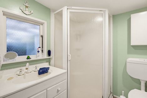 Photo of property in 9 Hawkhurst Road, Lyttelton, 8082
