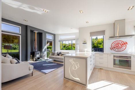 Photo of property in 80 Kent Terrace, Taradale, Napier, 4112