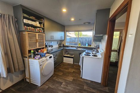 Photo of property in 18 Peer Street, Upper Riccarton, Christchurch, 8041