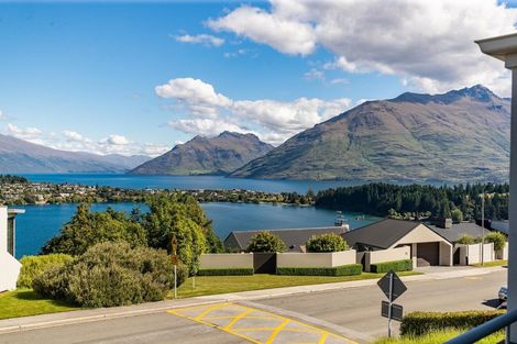 Photo of property in 82 Panorama Terrace, Queenstown, 9300