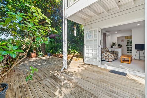 Photo of property in 3 Awaruku Road, Torbay, Auckland, 0630