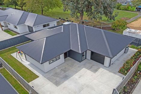 Photo of property in 5 Murray Ball Lane, Feilding, 4702