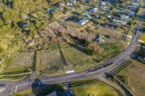 Photo of property in 184 Park Avenue, Waitarere Beach, Levin, 5510