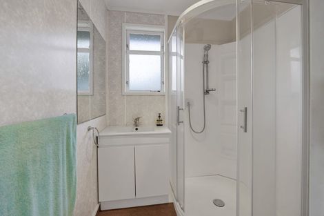 Photo of property in 25 Kamahi Avenue, Hawera, 4610