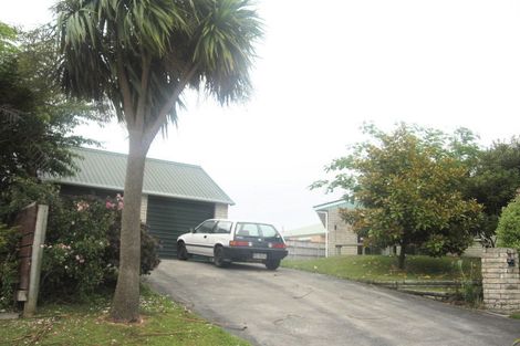 Photo of property in 2 Randell Place, Te Puke, 3119