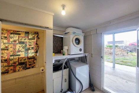 Photo of property in 1/23 Takanini Road, Takanini, 2112