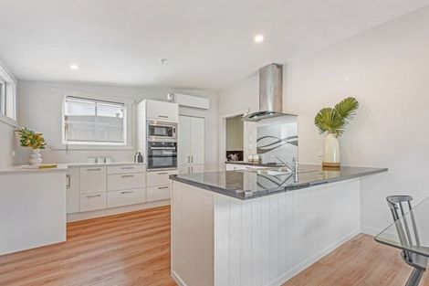 Photo of property in 9 Waimea Road, Nelson South, Nelson, 7010
