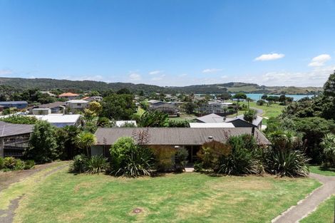 Photo of property in 12 Park Drive, Raglan, 3225