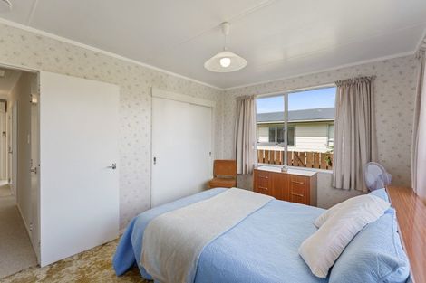 Photo of property in 8a&b Sharda Grove, Paraparaumu Beach, Paraparaumu, 5032