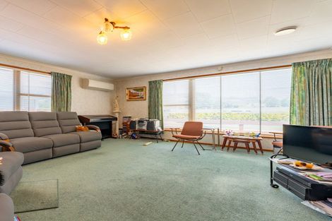 Photo of property in 17 Kenilworth Road, Oamaru North, Oamaru, 9400