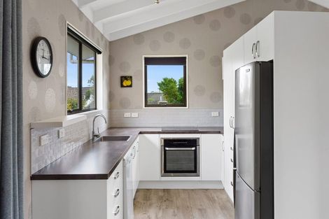 Photo of property in 24a He Awa Crescent, Waikanae, 5036