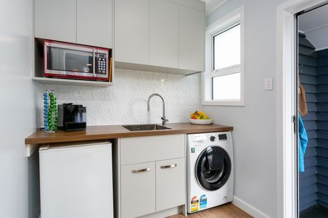 Photo of property in 30 Robinson Street, Cambridge, 3434