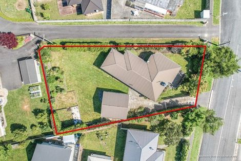 Photo of property in 16 Morris Road, Hillcrest, Hamilton, 3216