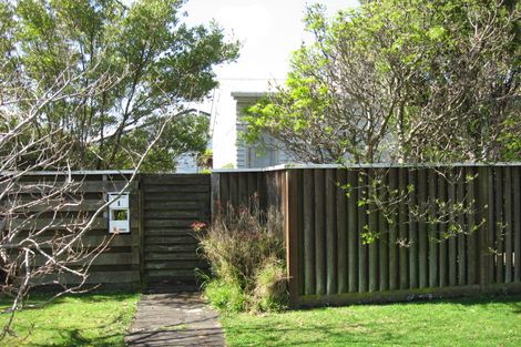 Photo of property in 1 Russell Street, Waterloo, Lower Hutt, 5011