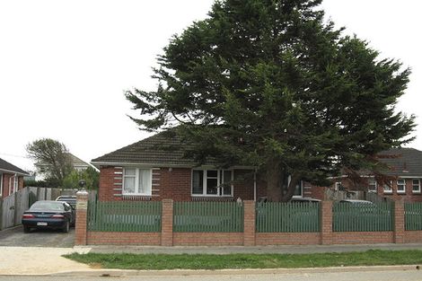 Photo of property in 65 Hewer Crescent, Naenae, Lower Hutt, 5011