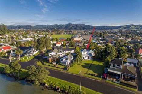 Photo of property in 21 Robinson Road, Whitianga, 3510
