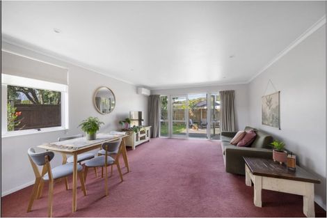 Photo of property in 1/2 Trigg Crescent, Taradale, Napier, 4112