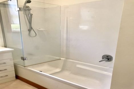 Photo of property in 20 Fraser Avenue, Johnsonville, Wellington, 6037