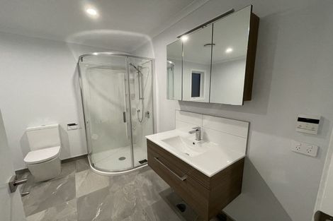 Photo of property in 16 Koreke Close, Kenepuru, Porirua, 5022