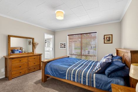Photo of property in 9 Durham Drive, Havelock North, 4130