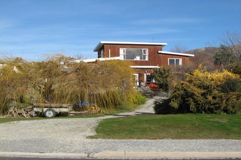Photo of property in 37 Faulks Terrace, Wanaka, 9305