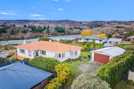 Photo of property in 4 Tweed Street, Roxburgh, 9500